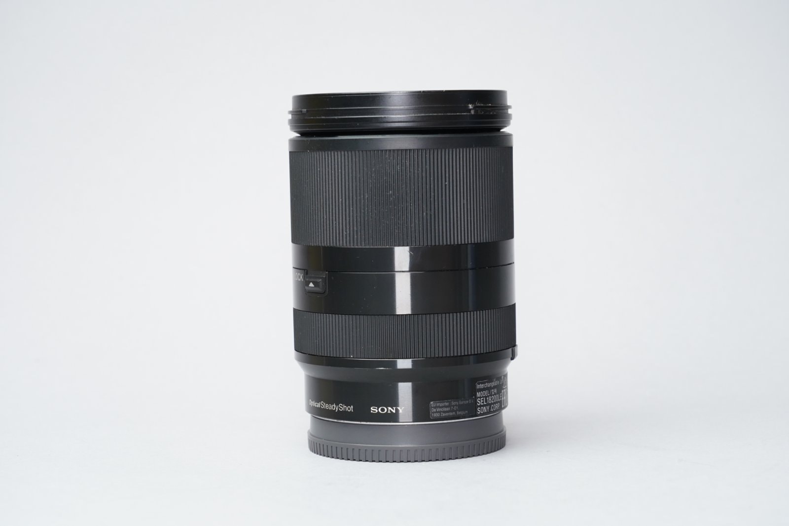 Sony SEL18200LE — image 2