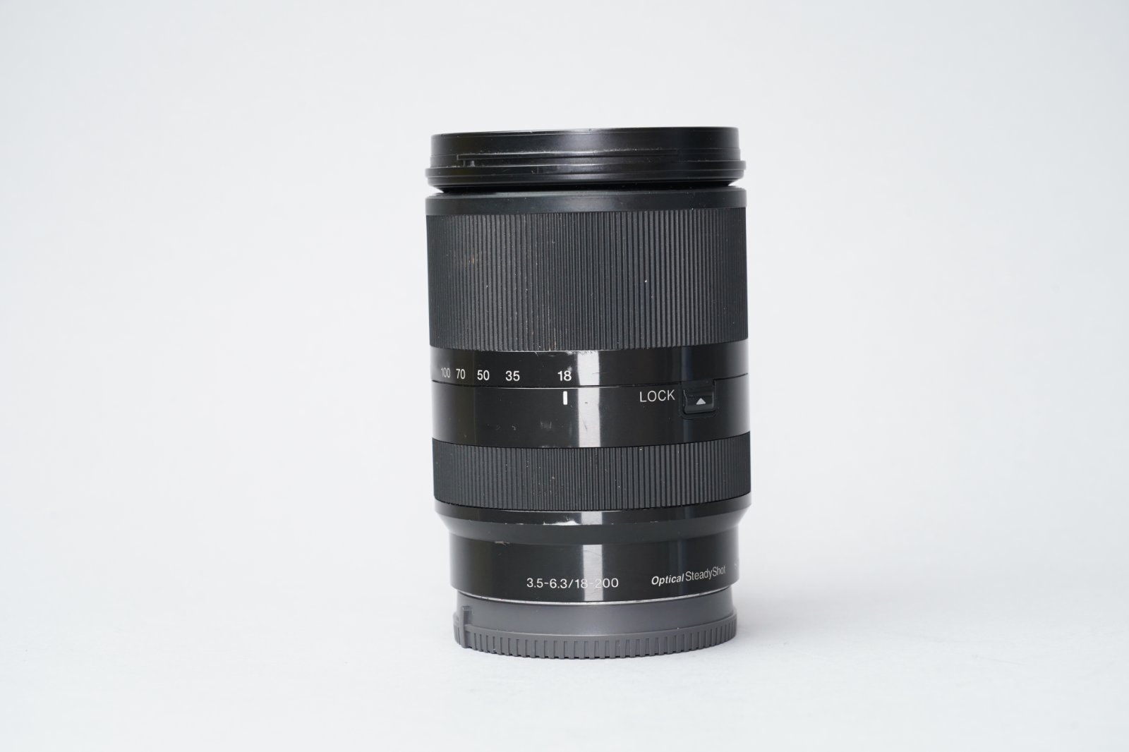 Sony SEL18200LE — image 1