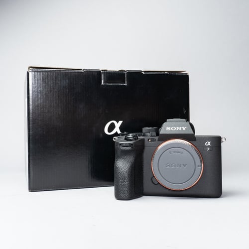 Sony Alpha A7 IV