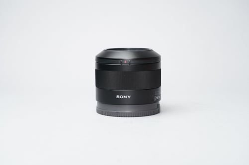 thumbnail-2 for Sony Sonnar T* FE 35mm F2.8 ZA w/Original Box