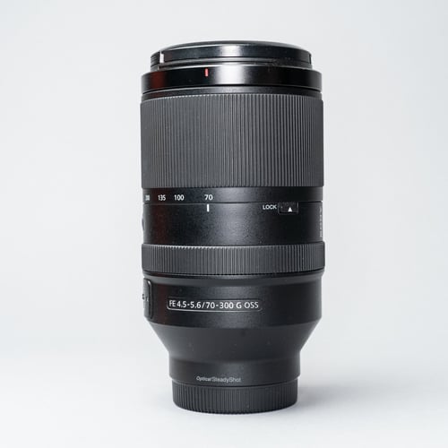 thumbnail-1 for Sony FE 70-300mm f/4.5-5.6 G OSS