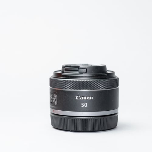 Canon RF 50mm f/1.8 STM