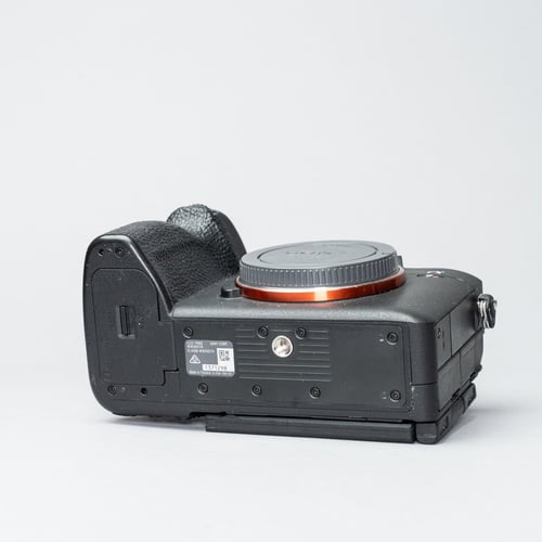 thumbnail-5 for Sony A7R V Body Only
