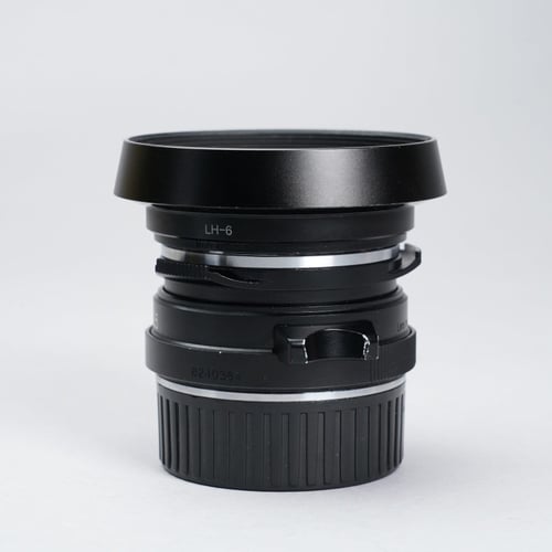 thumbnail-2 for Voigtlander Nokton 35mm f/1.4 for Leica M