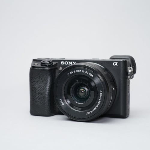 thumbnail-18 for Sony A6300 with 16-50mm