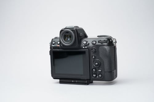 thumbnail-2 for Nikon Z8 w/RRS Plate