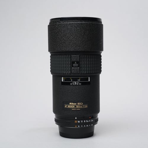 View Nikon AF 180mm f/2.8D Nikon AF 180mm f/2.8D