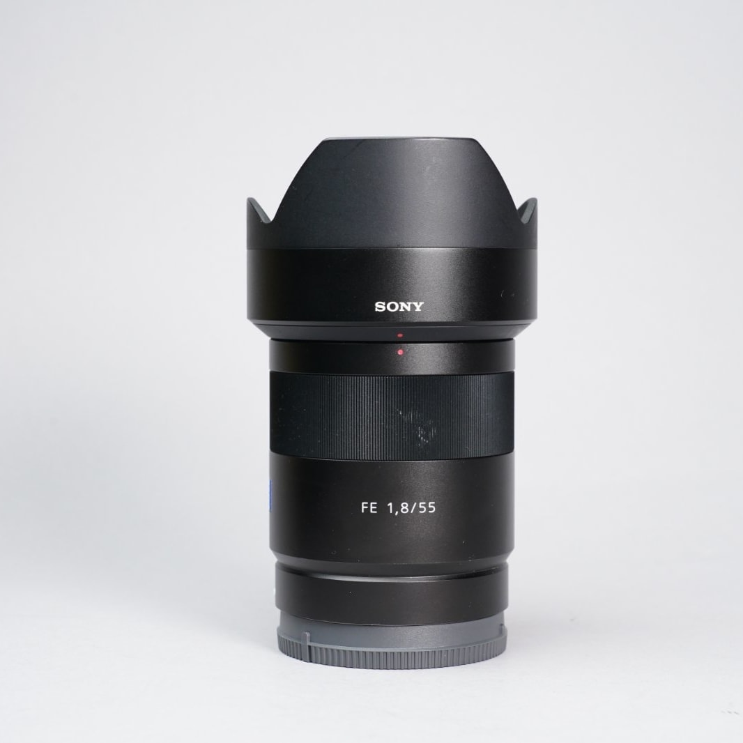 Sony FE 55mm f/1.8 ZA — image 1