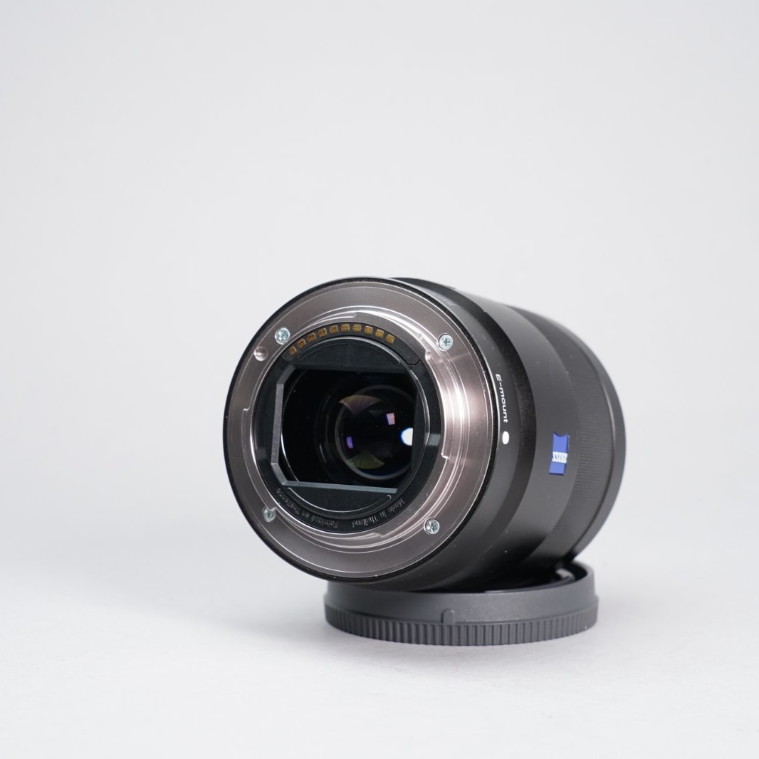 Sony FE 55mm f/1.8 ZA — image 6
