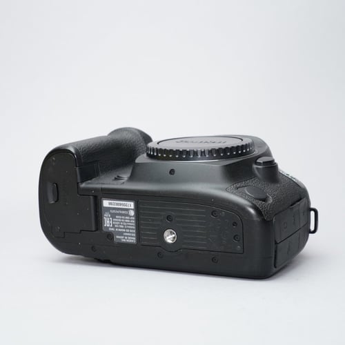 thumbnail-5 for Canon EOS 5D Mark IV