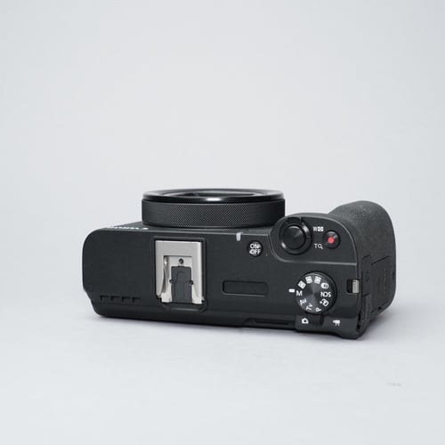 thumbnail-4 for Canon Powershot V1 Camera