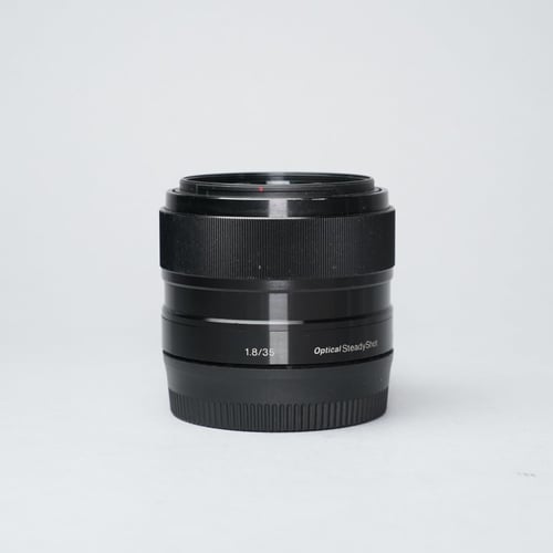 Sony E 35mm F1.8 OSS Lens