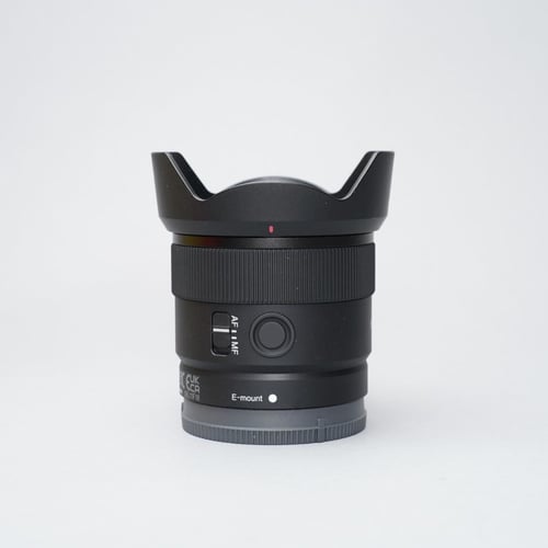 thumbnail-11 for Sony E 11mm 1.8 Lens w/Original Box