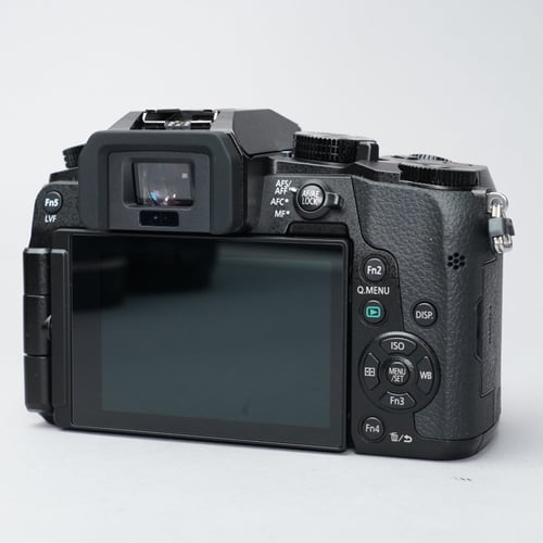 thumbnail-2 for Panasonic Lumix DMC-G7