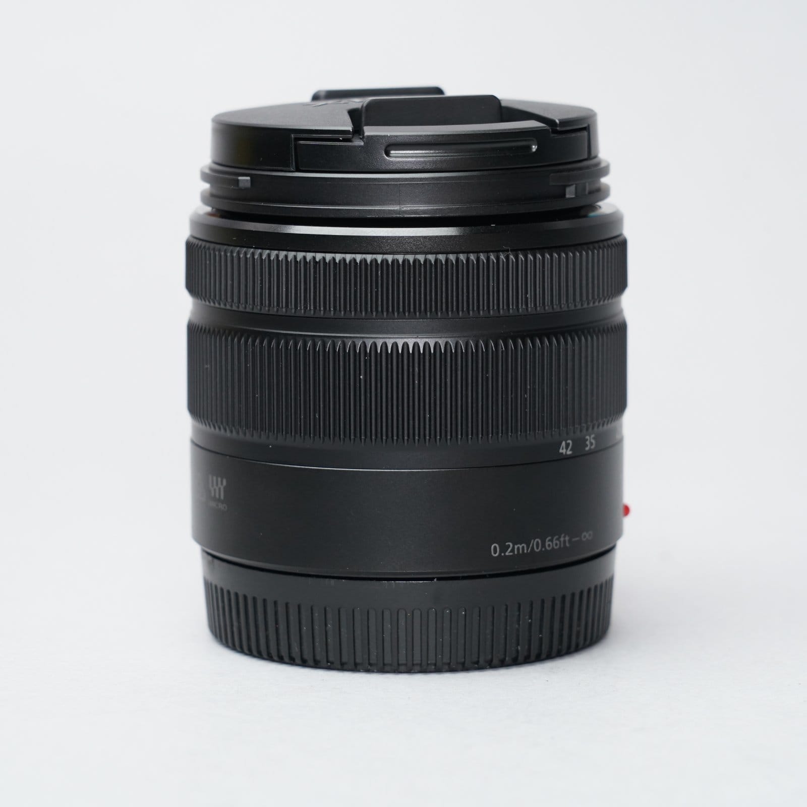 Panasonic 14-42mm f/3.5-5.6 Mega O.I.S. HD — image 4