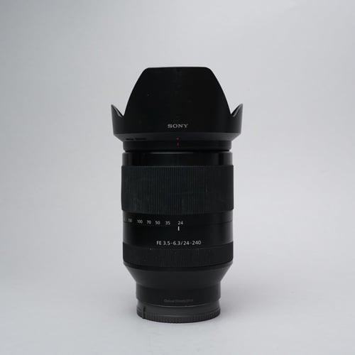 Sony FE 24-240mm F3.5-6.3 OSS