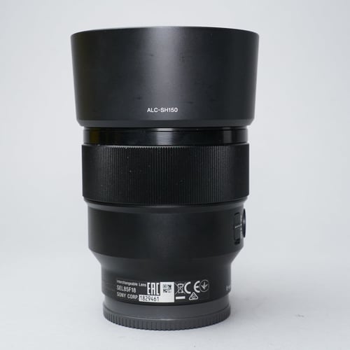 thumbnail-2 for Sony FE 85mm f/1.8