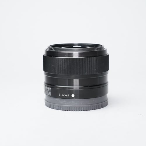 thumbnail-3 for Sony E 35mm 1.8 OSS Lens
