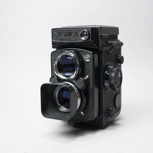 Yashica T4 Zoom Film Camera Used — For Sale, Specs &… | GearFocus