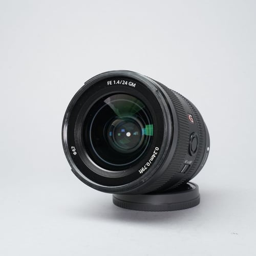 thumbnail-3 for Sony FE 24mm f/1.4 GM Lens w/Hood