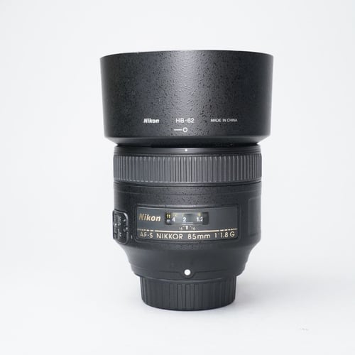 thumbnail-0 for Nikon AF-S NIKKOR 85mm f/1.8 G Lens w/Hood