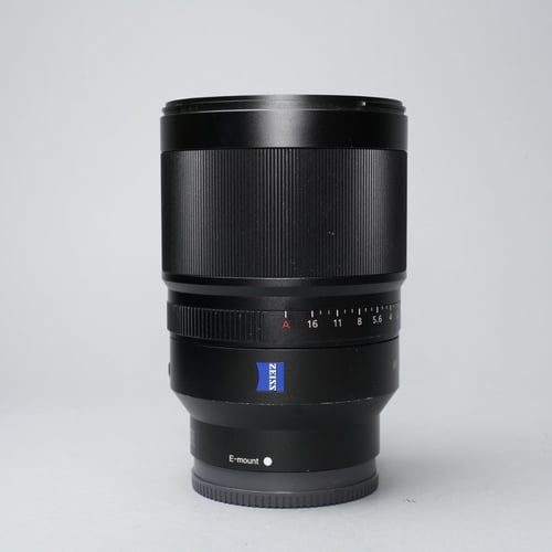 thumbnail-3 for Zeiss Distagon T* 35mm f/1.4 ZA for Sony E-Mount