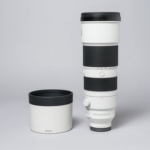 thumbnail-1 for Sony FE 200-600mm f/5.6-6.3 G OSS