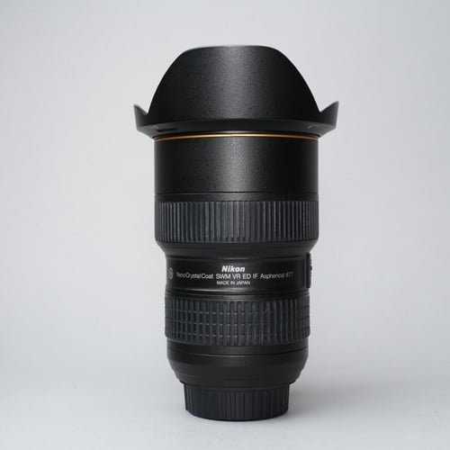 thumbnail-2 for Nikon AF-S NIKKOR 16-35mm f/4 G ED VR Lens w/Hood