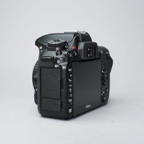 thumbnail-1 for Nikon D7500 Body Only