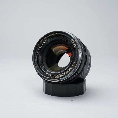 thumbnail-4 for Voigtlander Nokton 40mm F/1.2 for Leica M