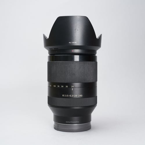 Sony FE 24-240mm F3.5-6.3 OSS