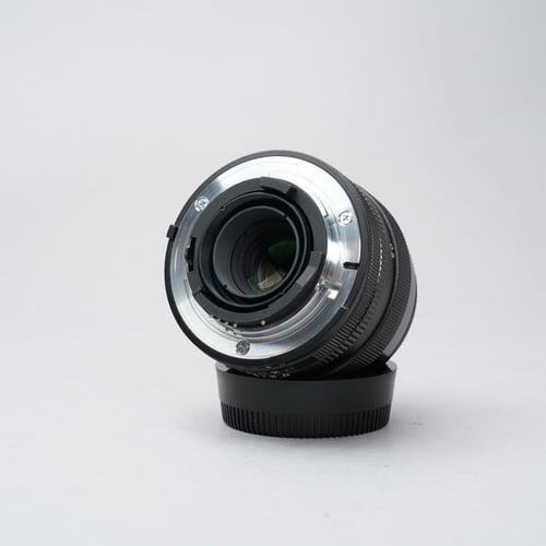 thumbnail-6 for Voigtlander APO-Lanthar 90mm f/3.8 SL II Lens for Nikon F
