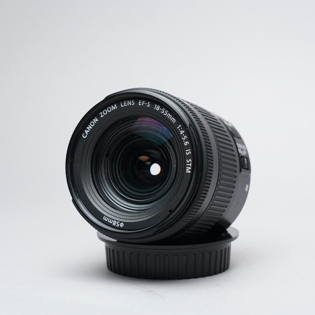 Canon 18-55mm f/3.5-5.6 IS II — image 5