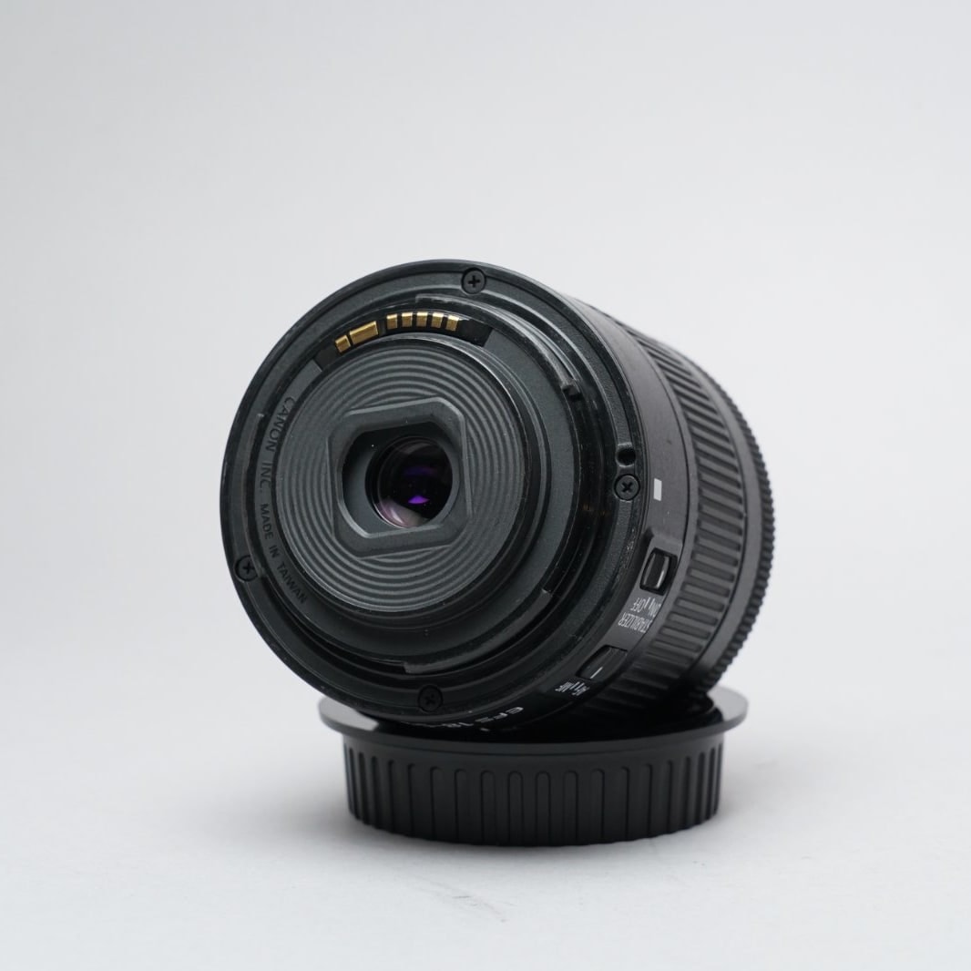 Canon 18-55mm f/3.5-5.6 IS II — image 6