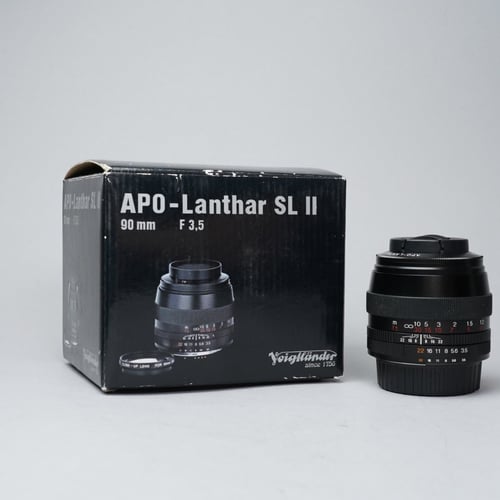 Voigtlander APO-Lanthar 90mm f/3.5 SL II for Nikon F