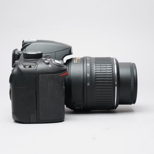 thumbnail-4 for Nikon D3200 w/ 18-55mm Lens