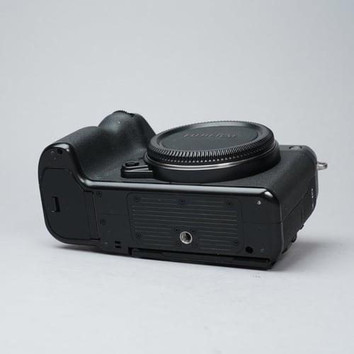 thumbnail-5 for Fujifilm GFX 100S Body Only