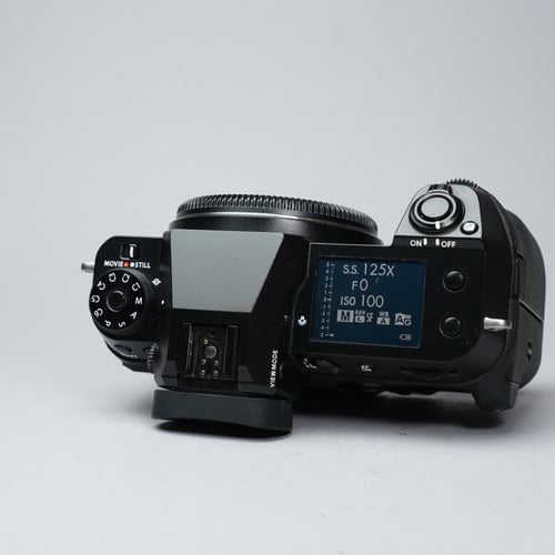 thumbnail-4 for Fujifilm GFX 100S Body Only