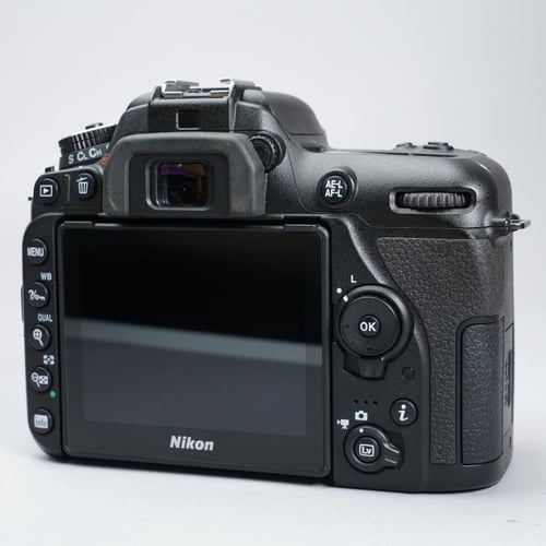 thumbnail-2 for Nikon D7500