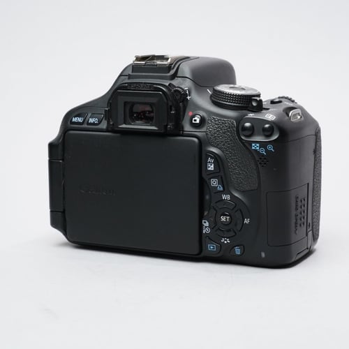 thumbnail-2 for Canon T3i