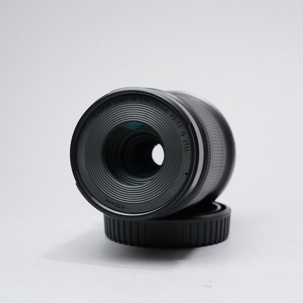 Canon 55-210mm f/5-7.1 IS STM — image 5