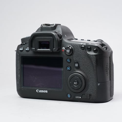 thumbnail-2 for Canon EOS 6D Body