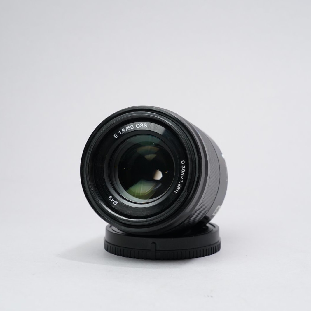 Sony SEL50F18 — image 5