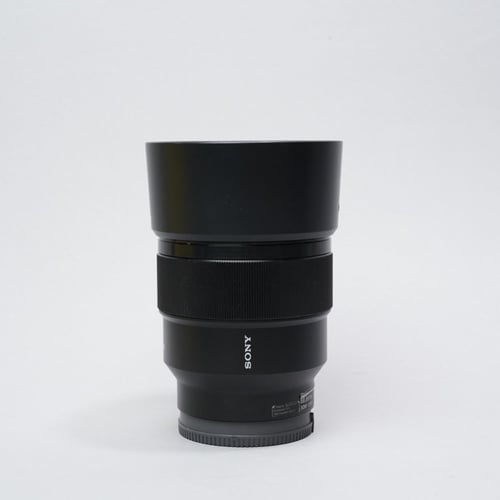 thumbnail-1 for Sony FE 85mm f/1.8 Lens w/Hood