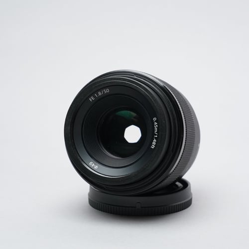 thumbnail-4 for Sony FE 50mm f/1.8 Lens w/Hood