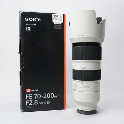 Sony FE 70-200mm F/2.8 GM w/ Box
