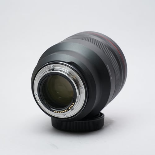 thumbnail-6 for Canon RF 85mm f/1.2 L USM