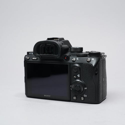 thumbnail-2 for Sony Alpha A7 III Body Only (High Mileage)