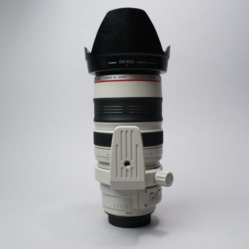 thumbnail-2 for Canon EF 28-300 f/3.5-5.6 L IS USM Lens w/Hood