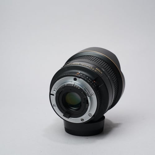 thumbnail-6 for Nikon Nikkor 14mm f/2.8D AF ED